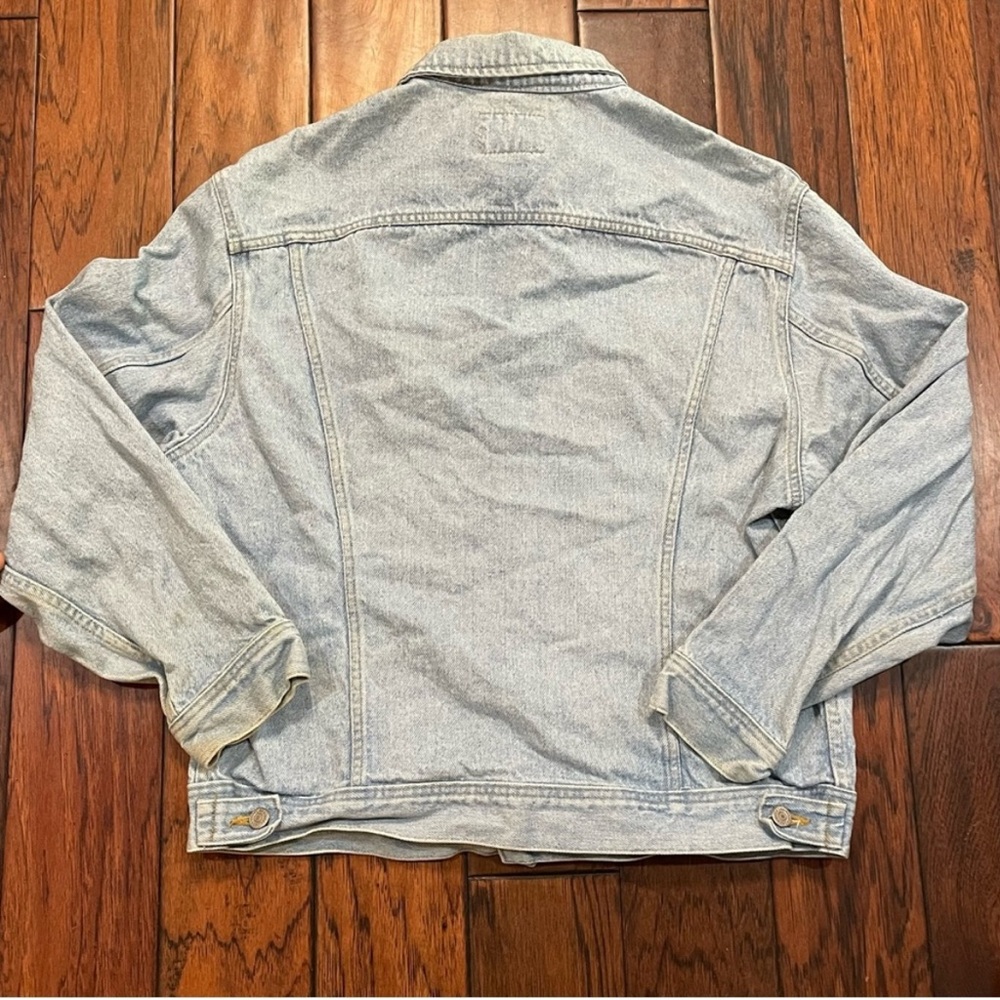 Vintage Lee Light Wash Denim Jean Trucker - Large - Picture 2 of 4